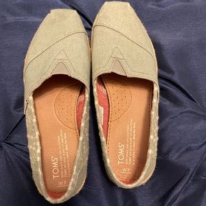 Tom’s Alpargatas Shoes